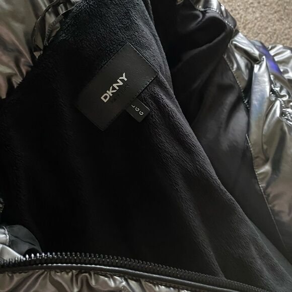 DKNY Silver Puffer Coat Bubble Lined Puffy Shiny Metallic Gunmetal Womens Large - Picture 12 of 13